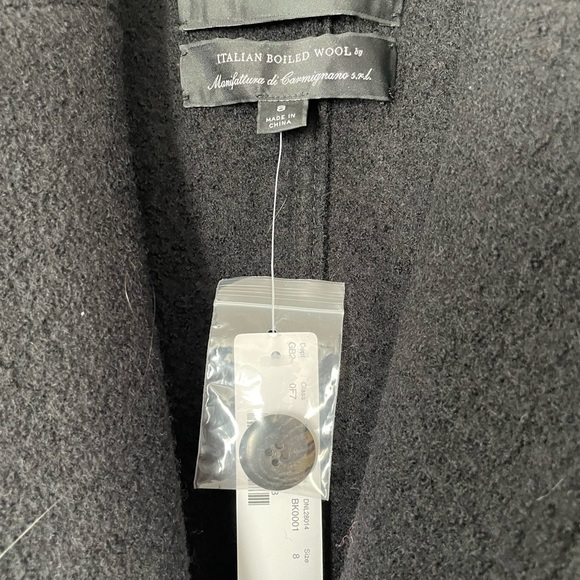 Coat - Picture 2 of 4